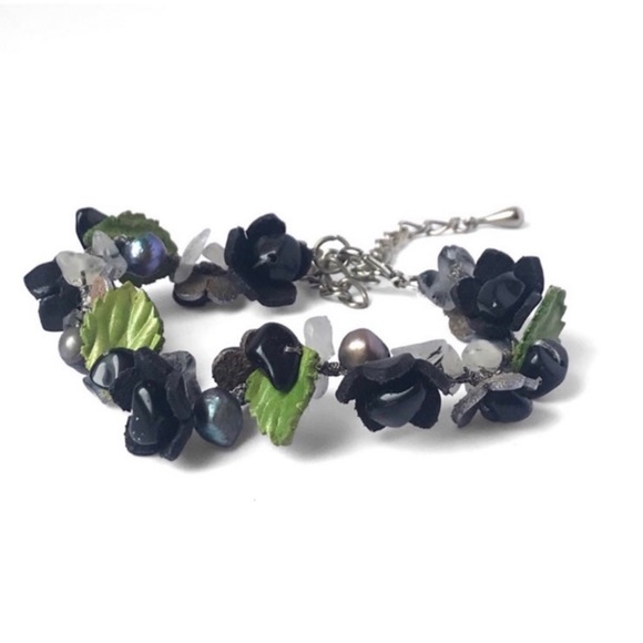 New Handmade Handcrafted Genuine Leather Flower Bracelet - Picture 2 of 5